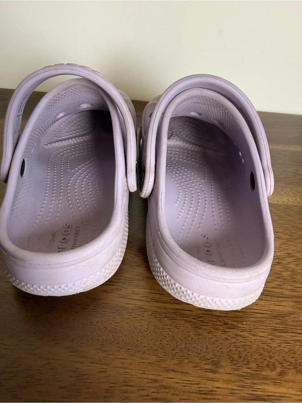 Crocs Classic Clogs Kids C12 Lavender Light Purple Slip On Shoes